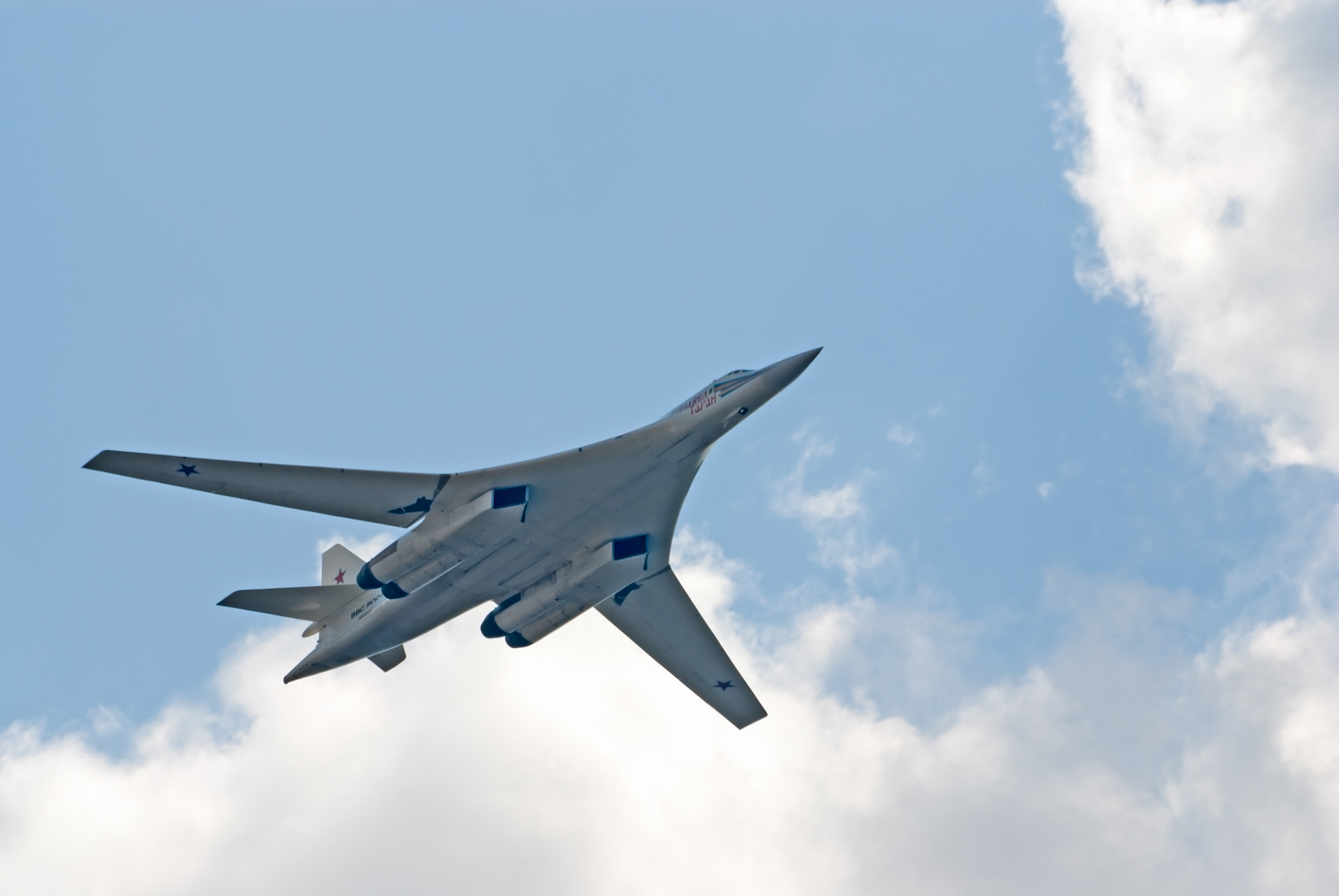 NATO scrambles fighter jets as spy plane seen in Europe with ‘transponder off’