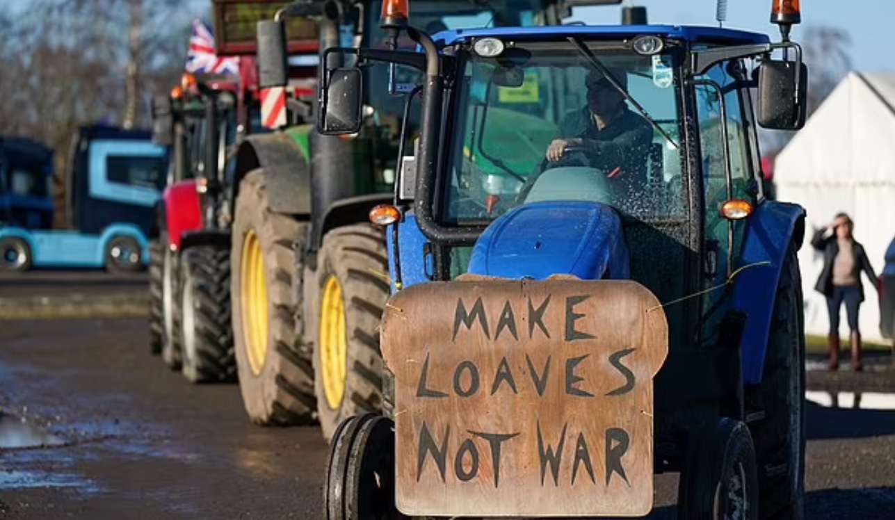 Farmers bring their tractors on to the streets across Britain as they step up campaign against Keir Starmer’s inheritance tax grab